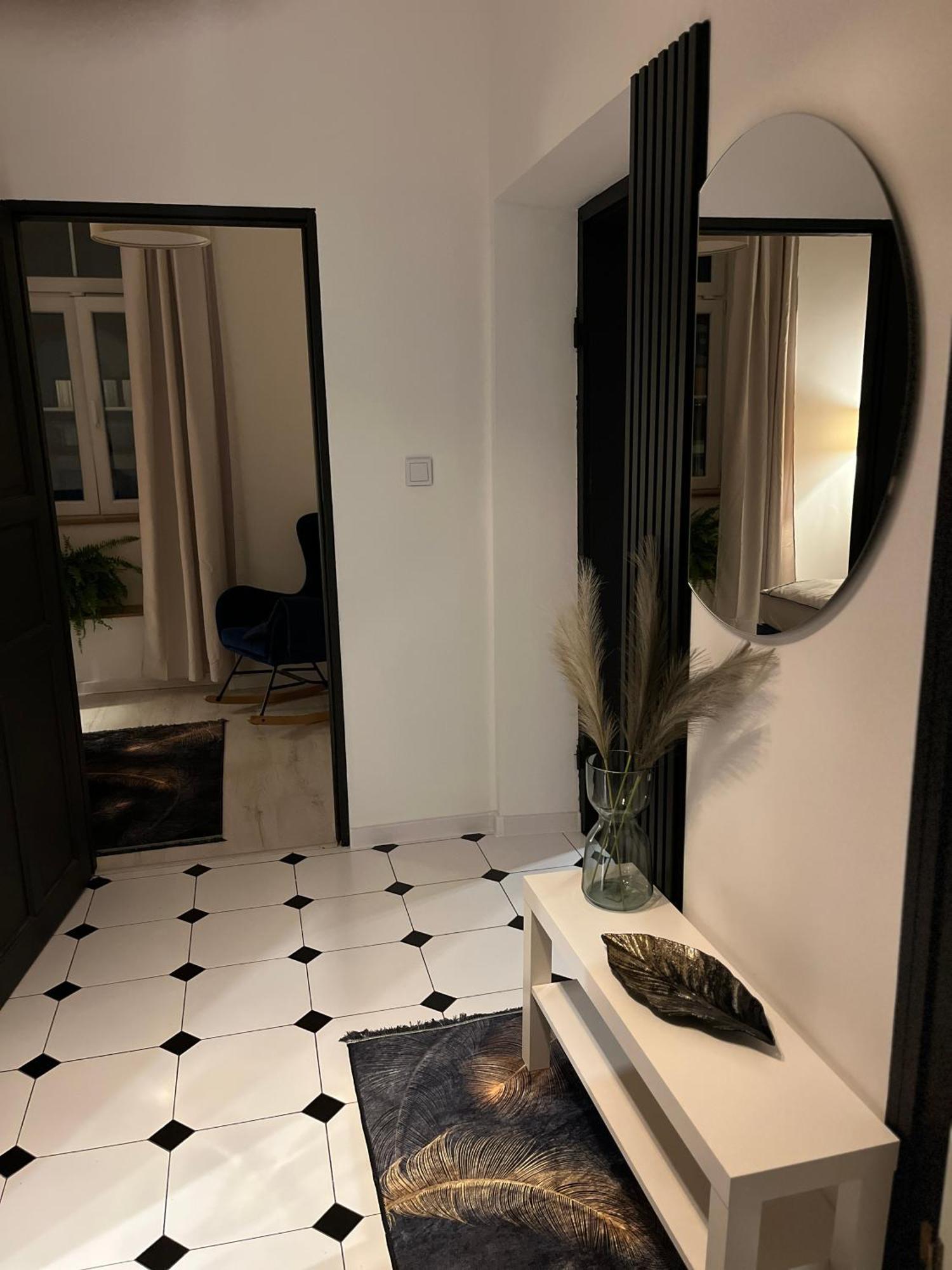 Apartamenty Luczkowskiego Z Widokiem Na Studnie 3 Chełm Dış mekan fotoğraf