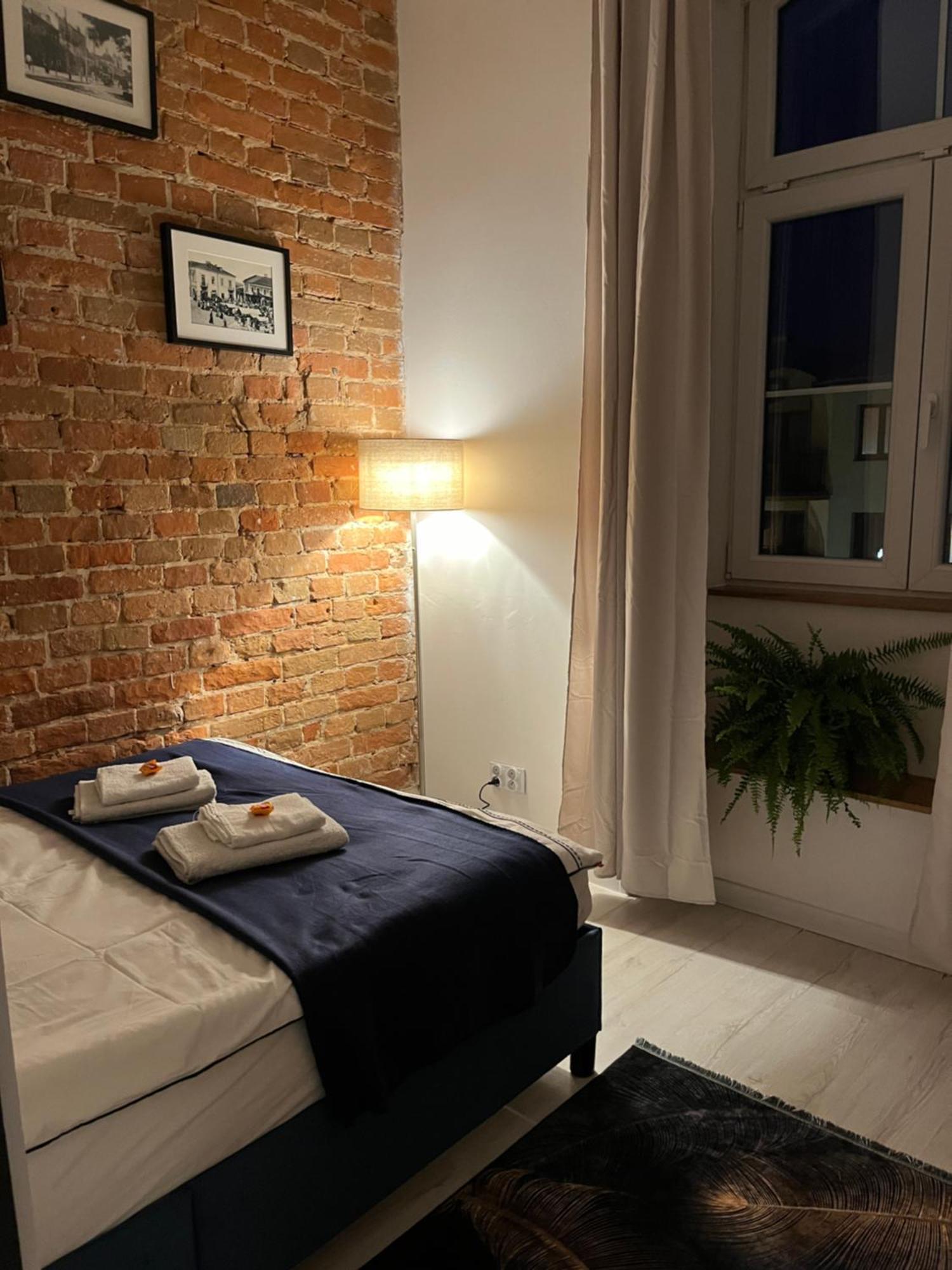 Apartamenty Luczkowskiego Z Widokiem Na Studnie 3 Chełm Dış mekan fotoğraf